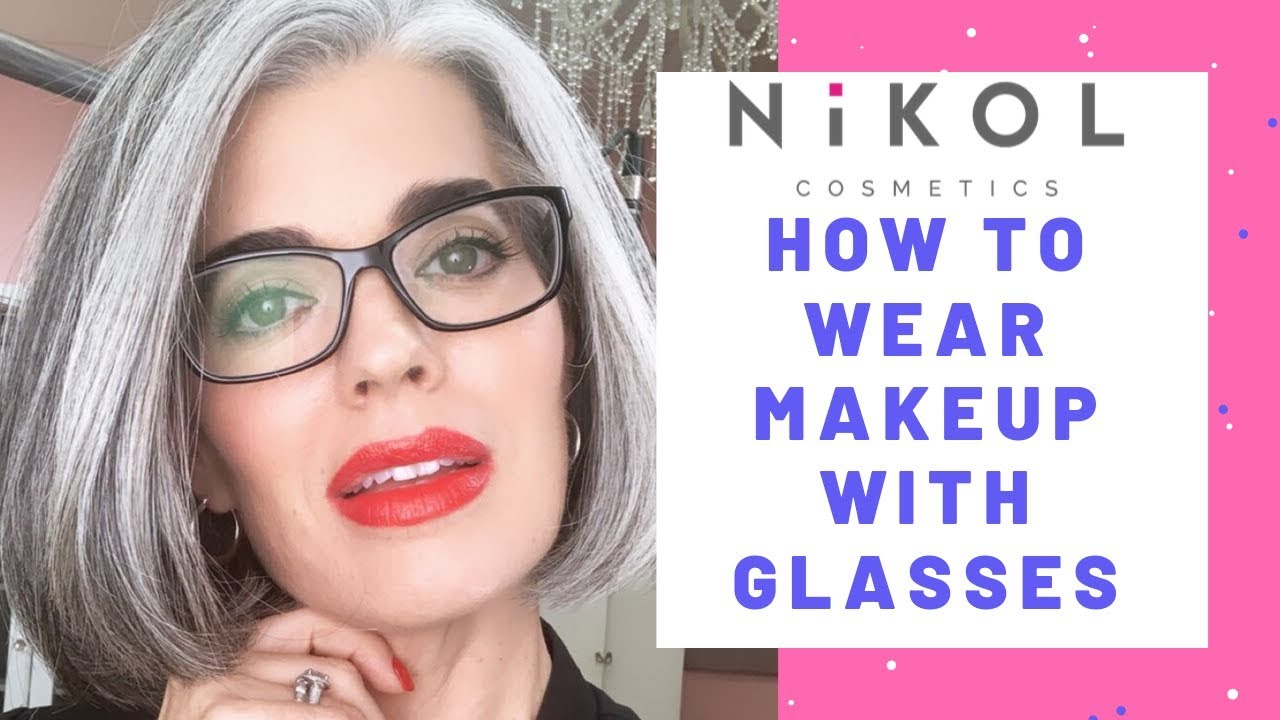 Classic makeup tips for women who wear glasses