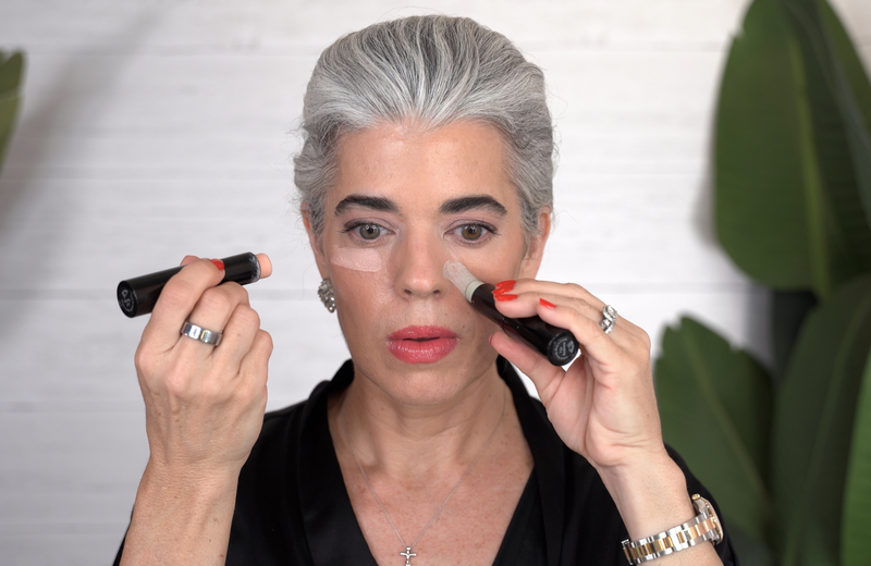 What Women Over 70 Are using To Look 20 Years Younger