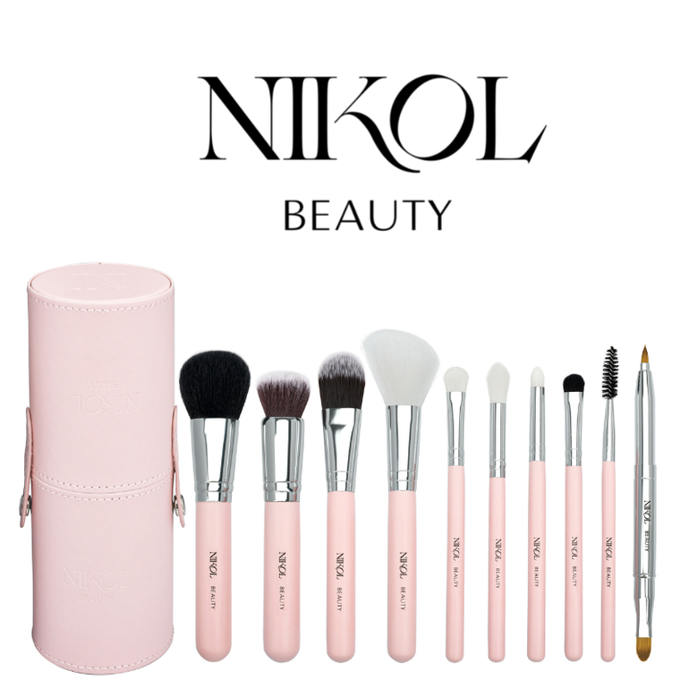 Essential Makeup Brush Set – Nikol Beauty